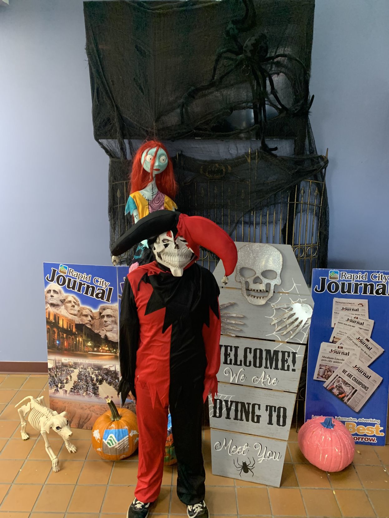 Halloween Pictures to run in Thursday's paper 156.JPG